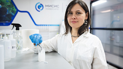 В МИСИС создана ткань 3-в-1: антибактериальная, водоотталкивающая и самоочищающаяся